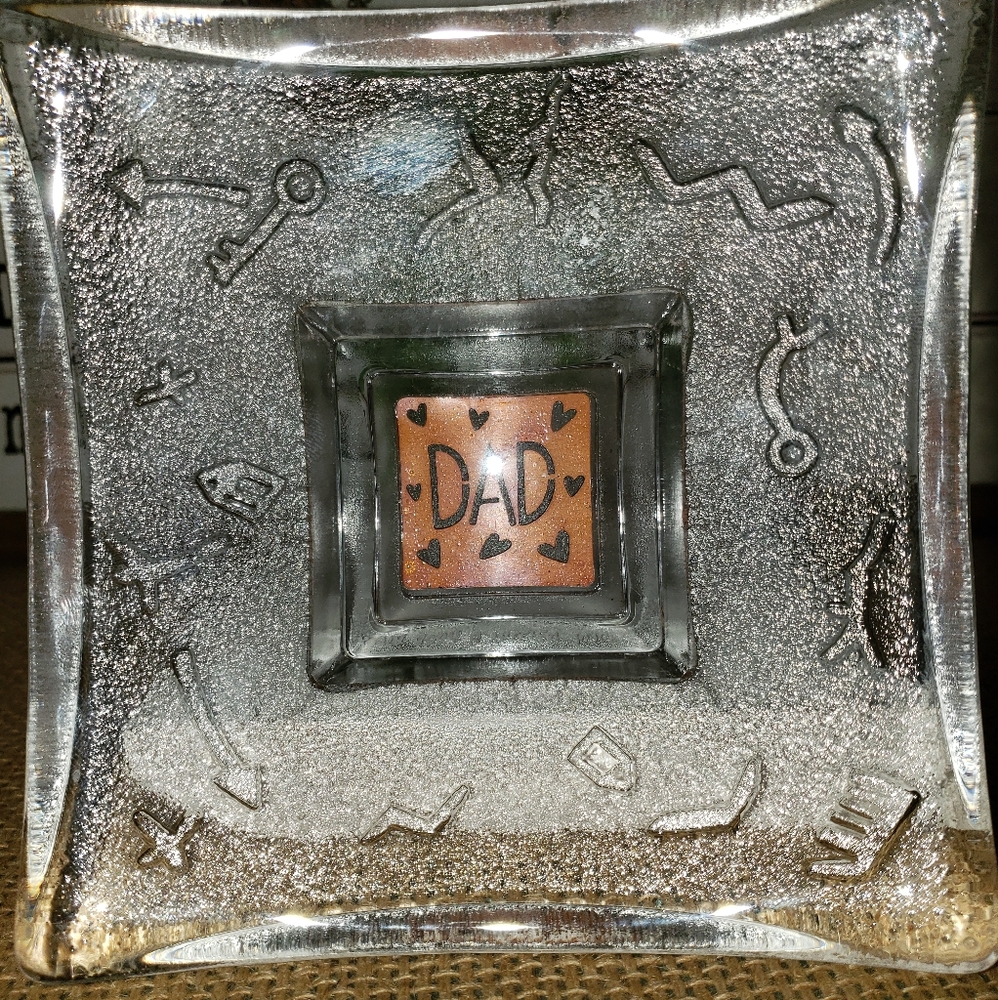 Orrefors Kosta Boda Domino "Dad" Dish
